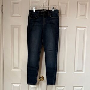 DKNY Women's Skinny Jeans in Dark Indigo Wash